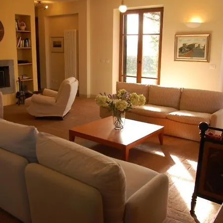 I Poggi Sleeps 10 Pool Wifi Villastrada (Umbria)