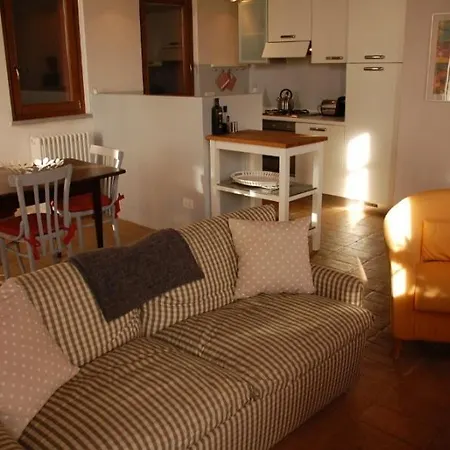 I Poggi Sleeps 10 Pool Wifi * Villastrada (Umbria)